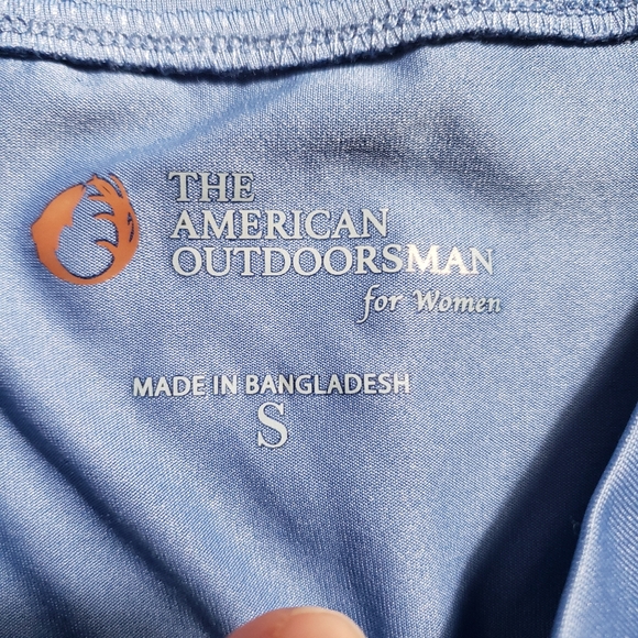 American Outdoorsman For Women Size Small Floral Activewear Shirt Pullover Blue. - Picture 10 of 12